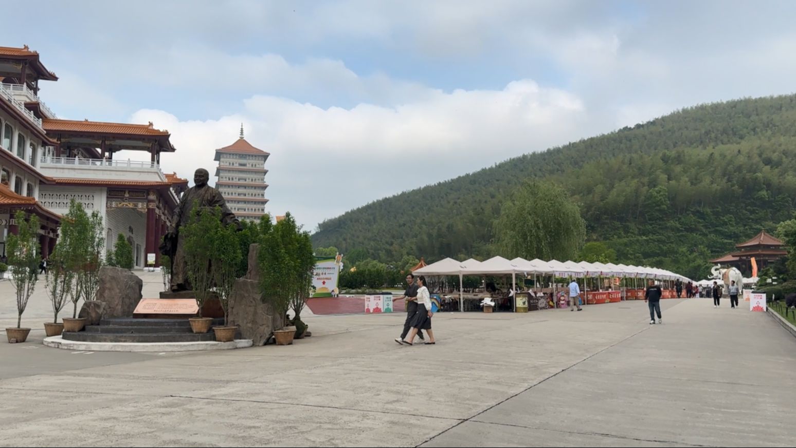 寺院文旅新体验,宜兴大觉寺的素食博览会哔哩哔哩bilibili