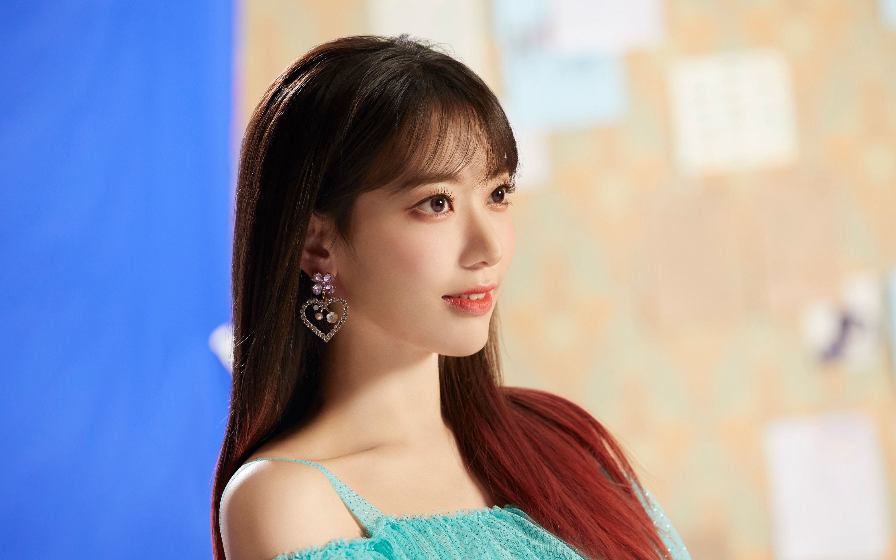 【izone】最新回归《fiesta》mv