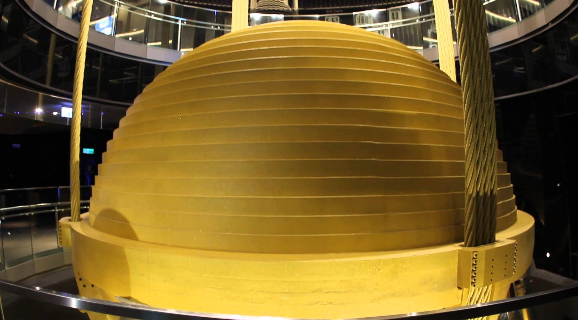 世界最大的风阻尼器位于我国台北市能挡住10级大风吗