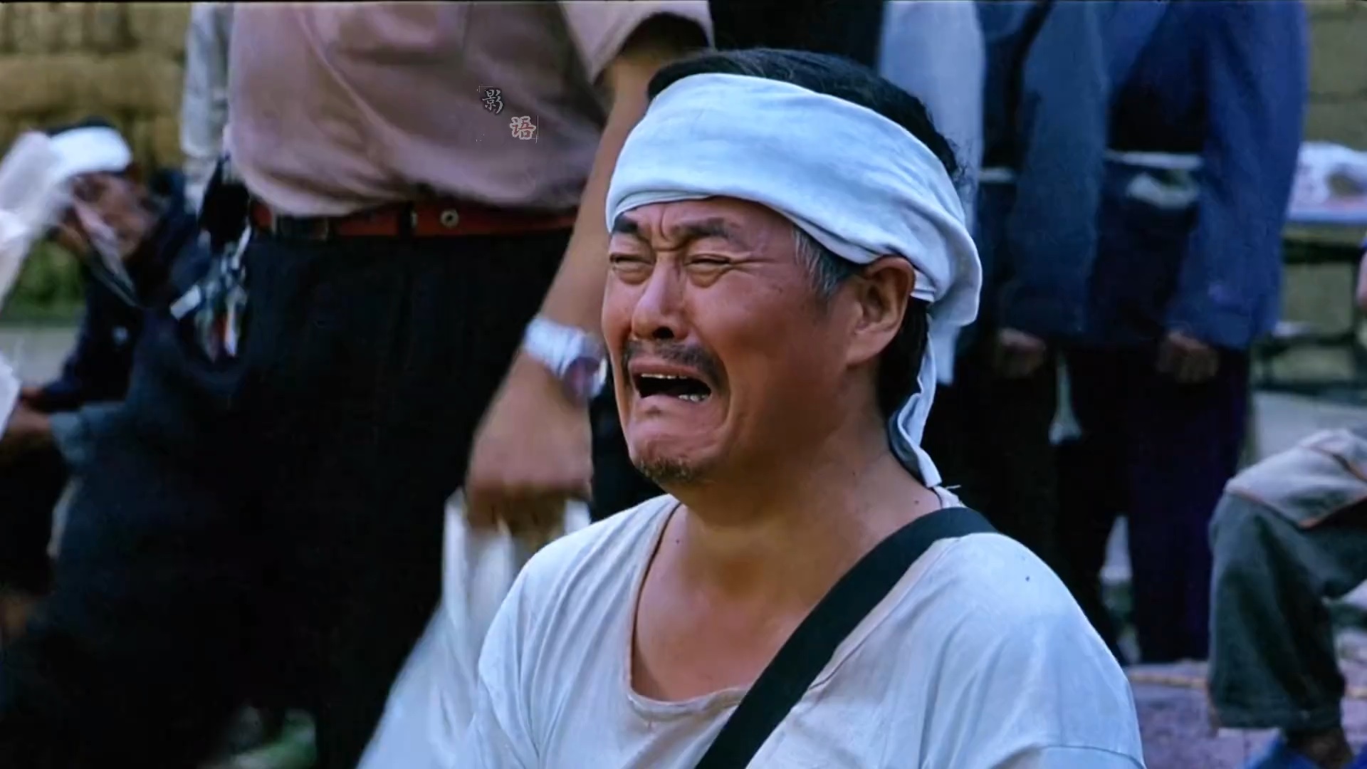 以"老赵"的视角打开《落叶归根》小人物对"义"的偏执坚守