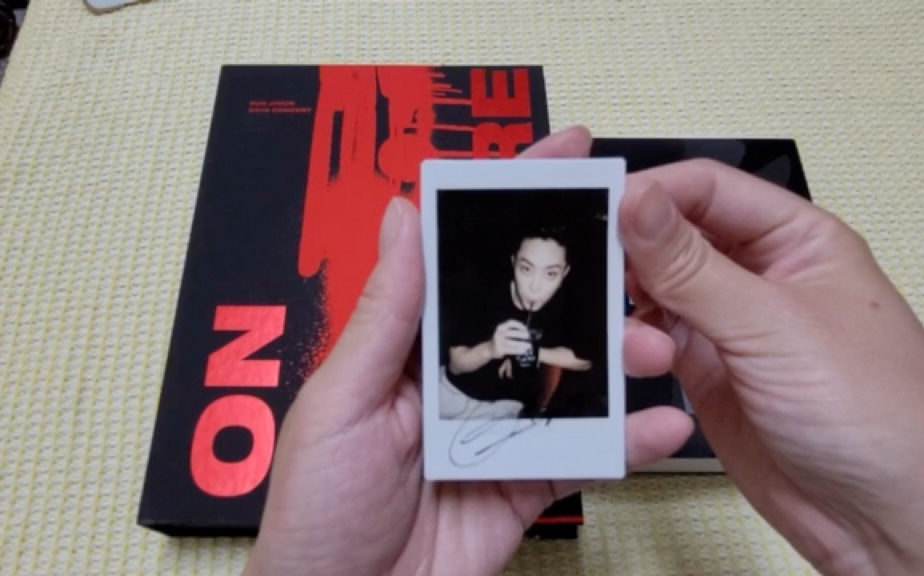 【殷志源】人生第一個親簽拍立得