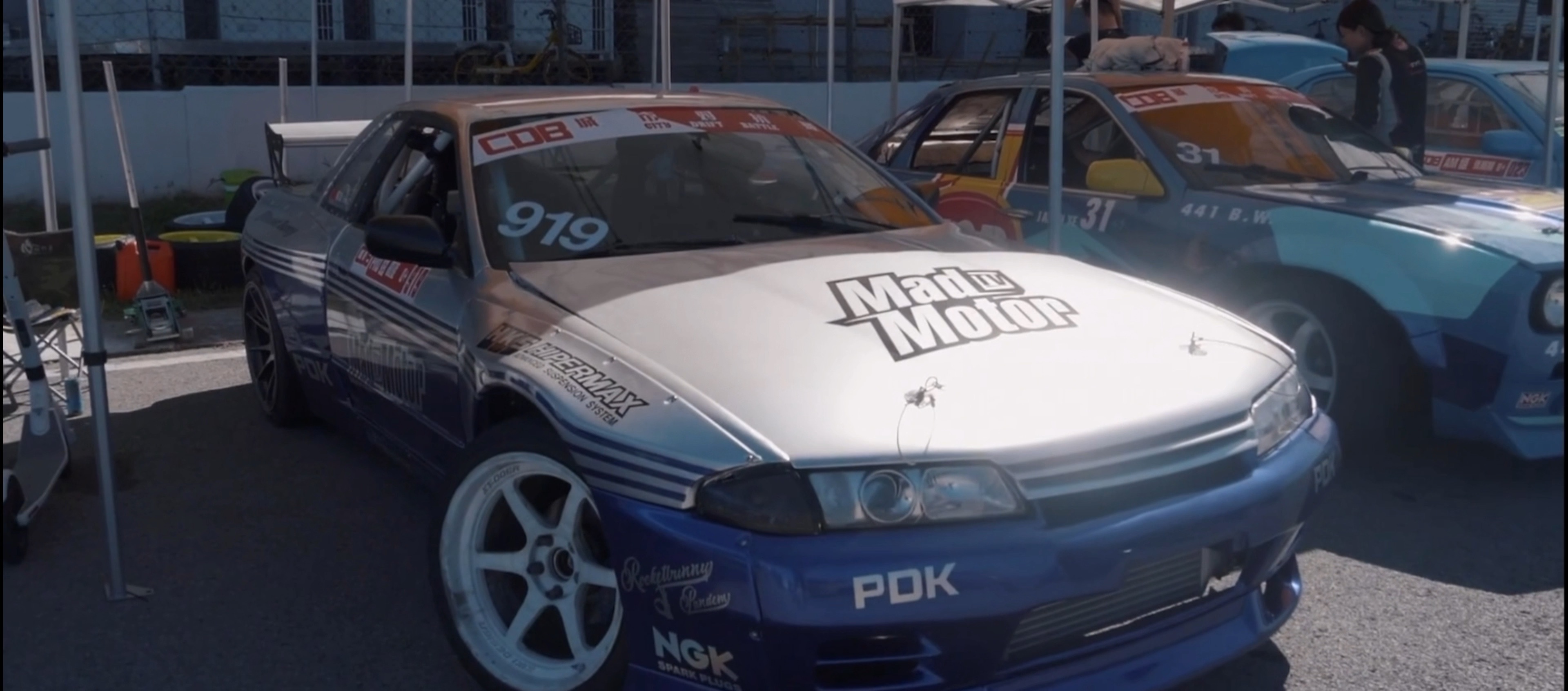 高璇同款r32涂装