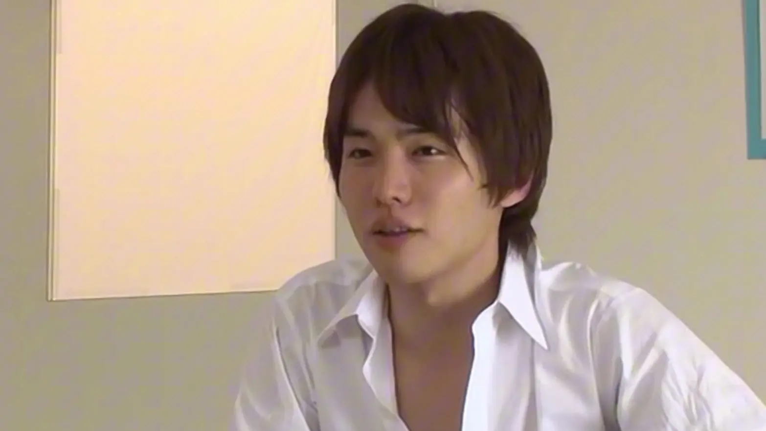 【铃木一彻】【翻译】first love采访 2011_哔哩哔哩_bilibili