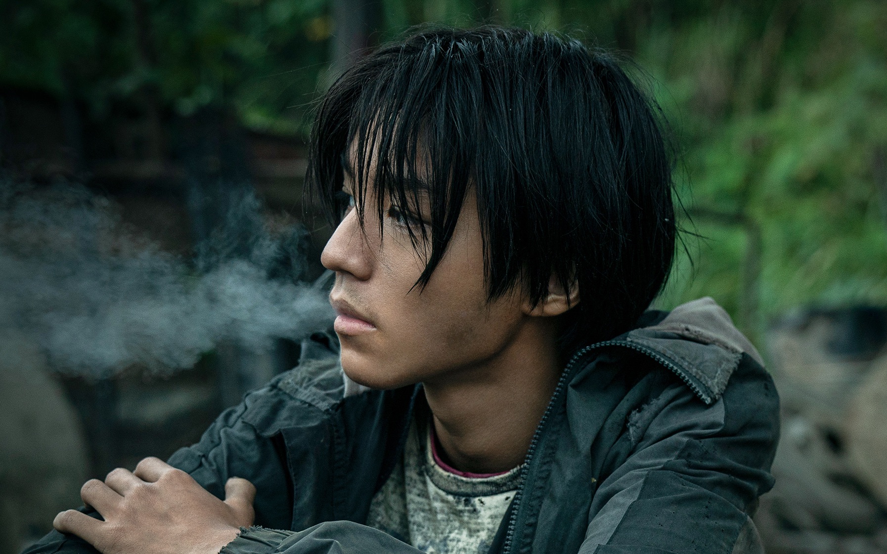 电影《断·桥》曝王俊凯"一切为了孟超"特辑 从未见过的王俊凯,用刀一