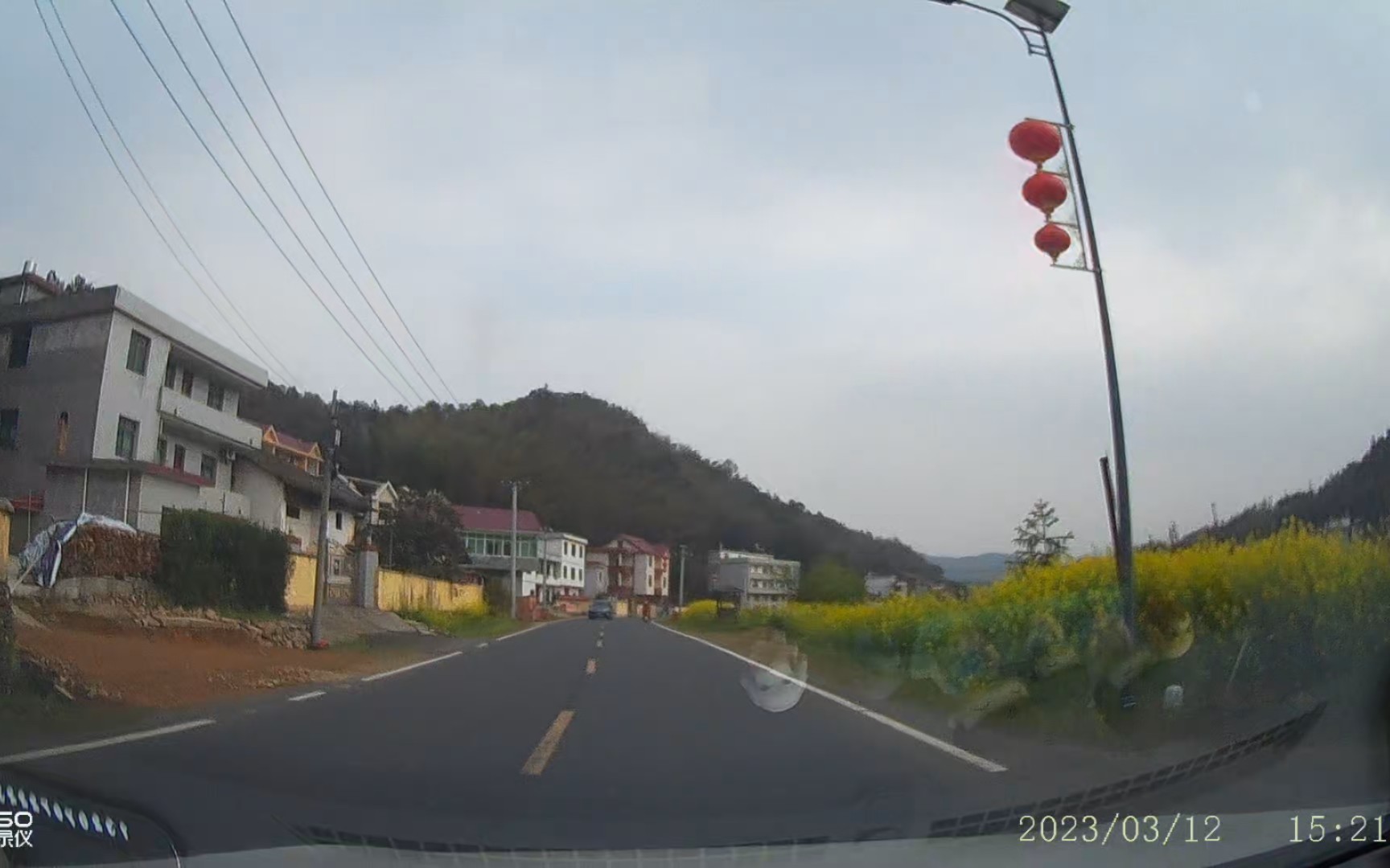 [图]春天里的油菜花——一路风景