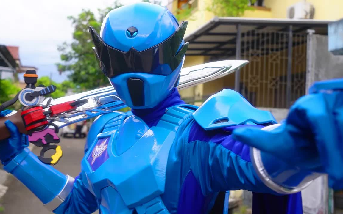 【乐趣创想】虫王战队超王者 印尼版 超级战队 王样战队君王者 科技之