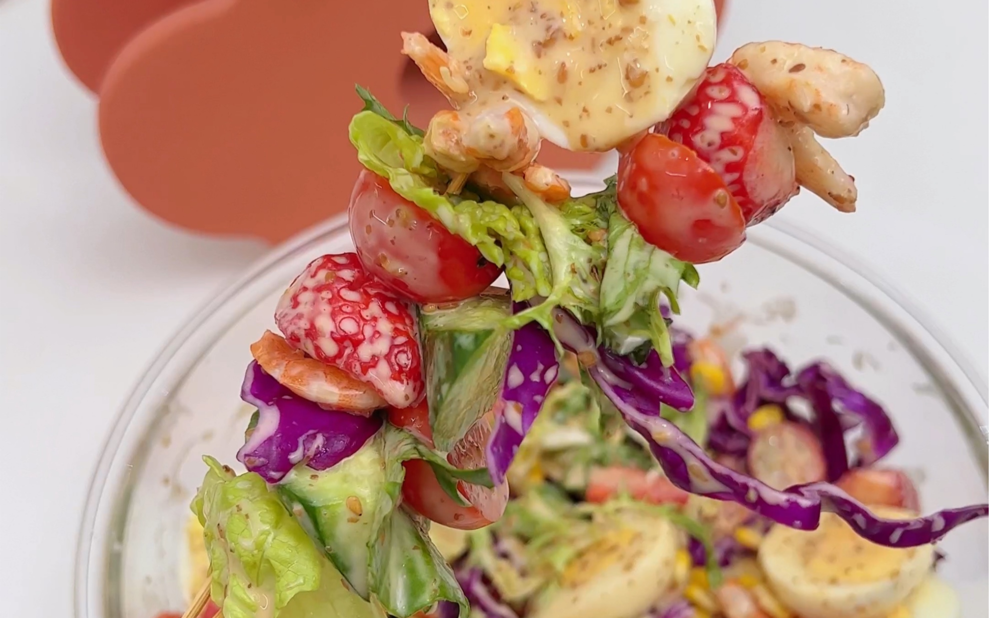 晚餐吃啥还好吃也没什么负担,当然是蔬菜沙拉～简单还好做#轻食沙拉 #