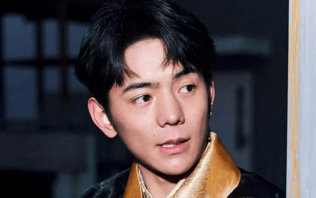 丁真面相分析:甜野男孩丁真帅在哪?