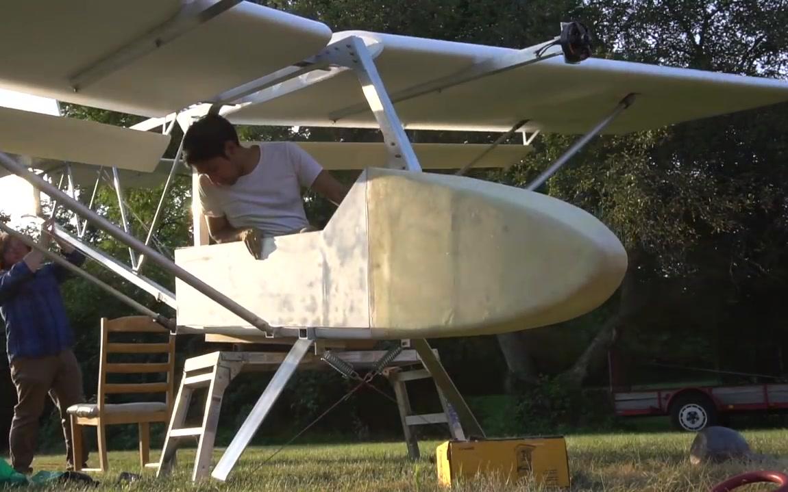 fpv生肉疯狂peter自制电动载人固定翼飞机mk2第二版试飞小炸机