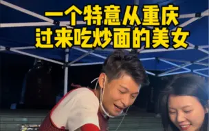 Video herunterladen: 摆摊的日常，越努力越幸运，所以朋友们失去什么都不能失去从头再来的勇气。我们一起加油