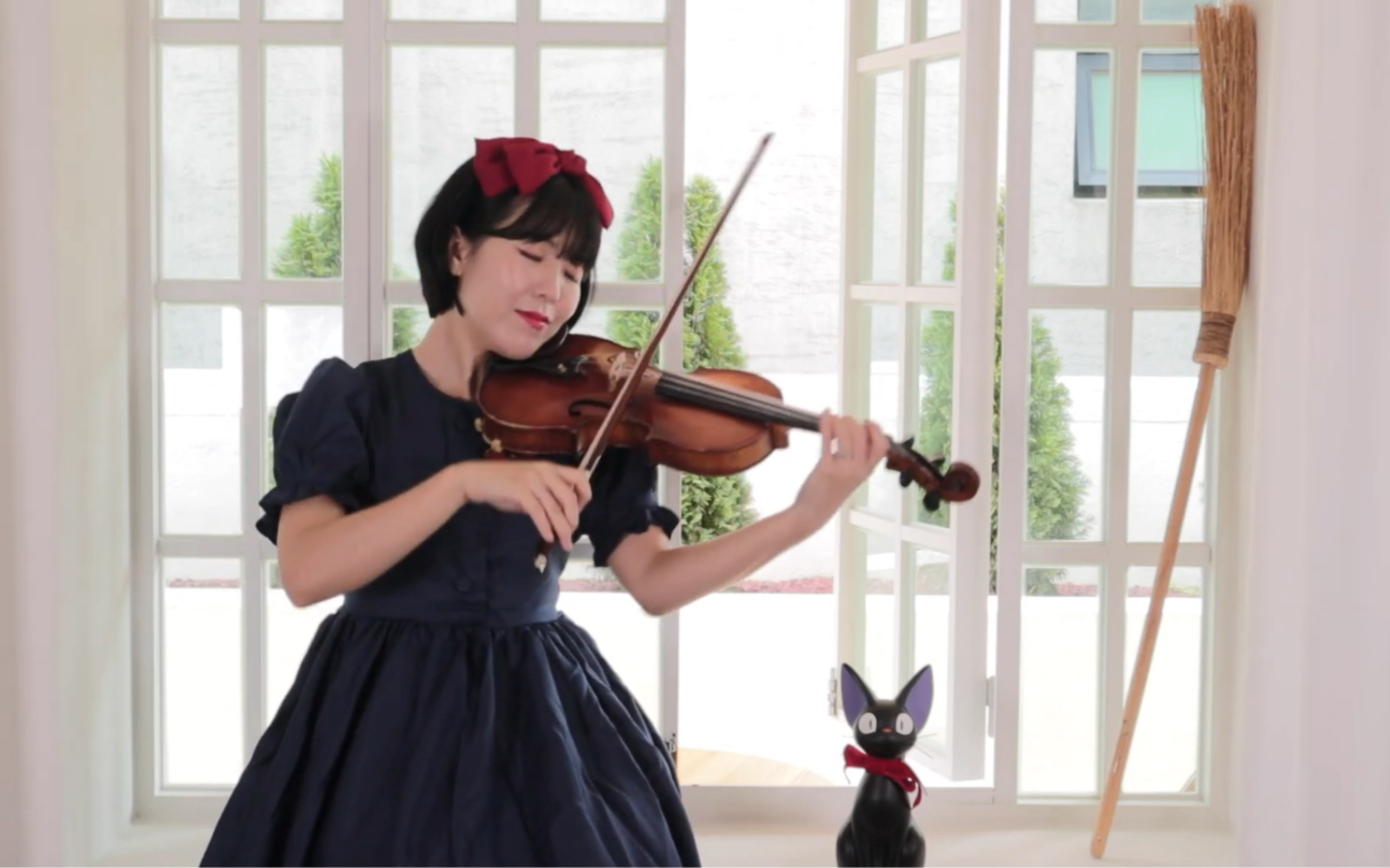 [图]魔女宅急便OST-能看见海的街道/更替的四季 & 小提琴｜Kiki's delivery service & Seyoung - Violin COVER