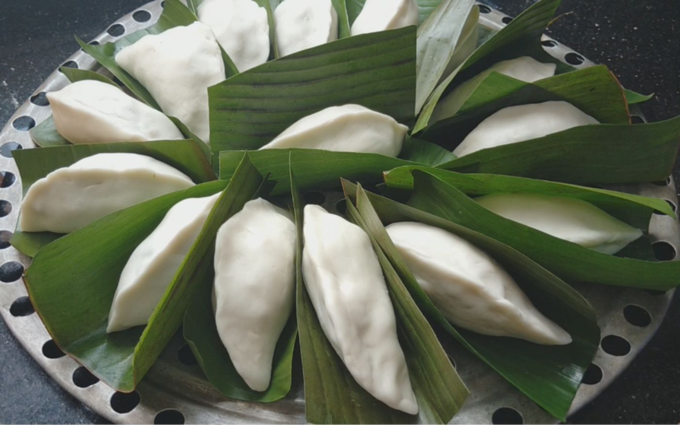 客家流传百年的小吃:酸菜粄!开胃好吃,做法简单,很多人一次吃五六个