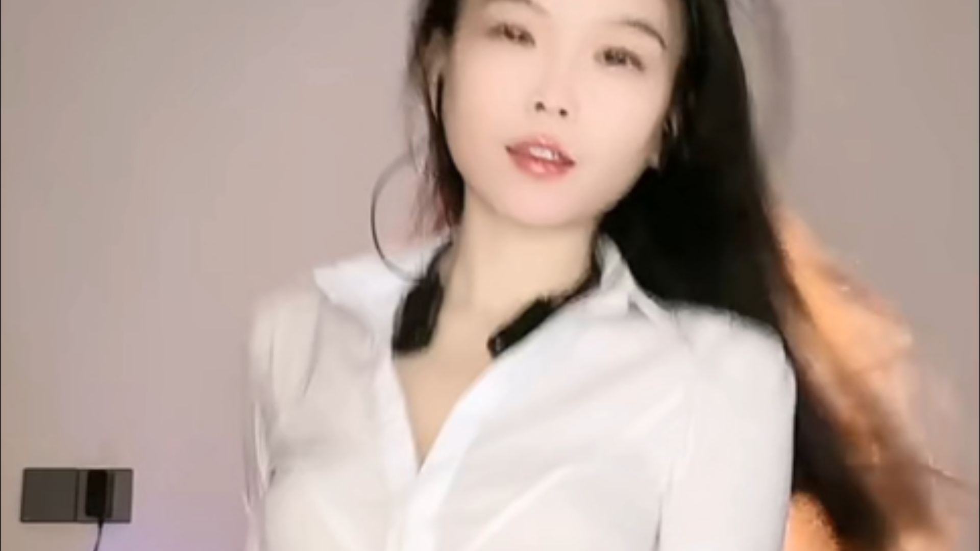 快手 小公举 20241012录1