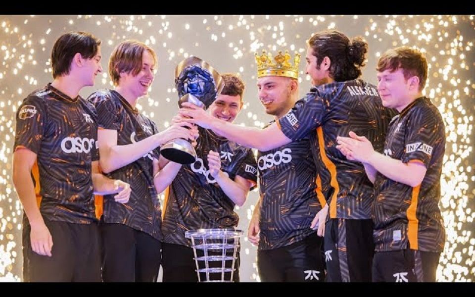 fnatic derke是如何帮助fnatic赢得东京大师赛冠军的-孤傲的龙傲天