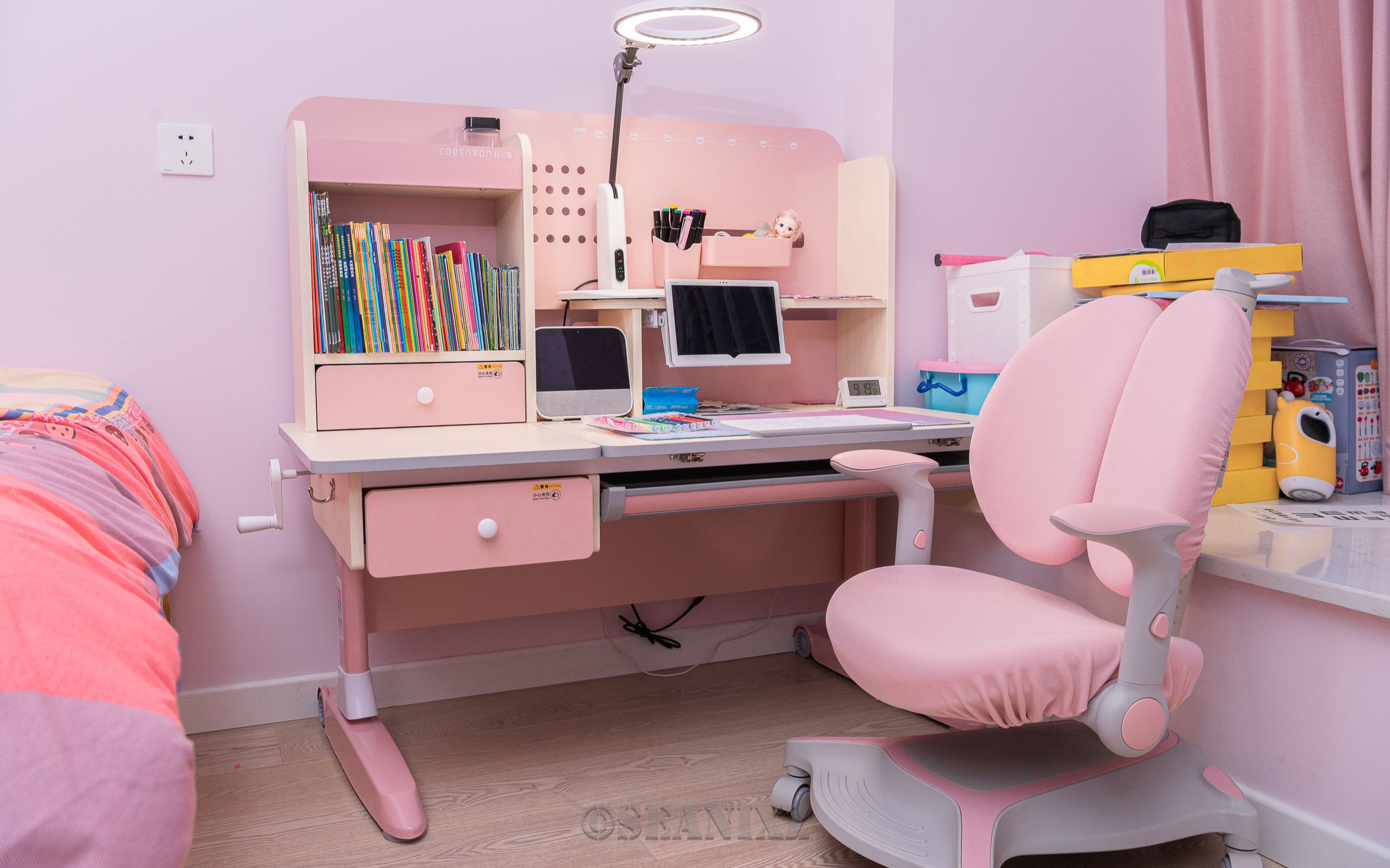 再也不用担心书桌高度,一调就合适所有身高,租房党学生党的神仙书桌