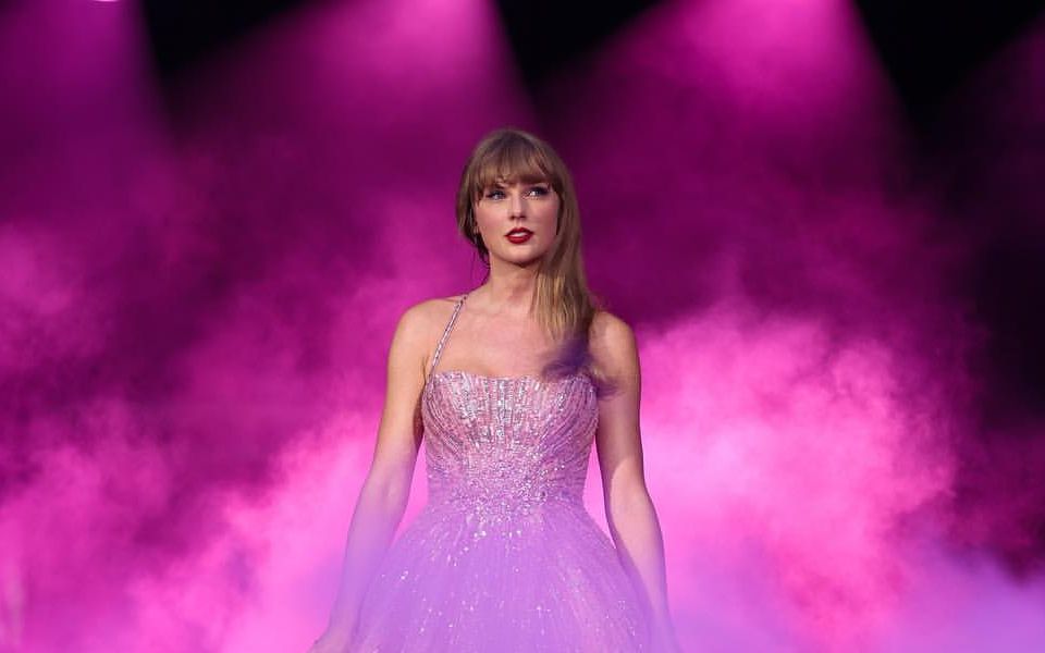 [图]【泰勒斯威夫特】Taylor Swift The Eras Tour 2023.07.01 辛辛那提站