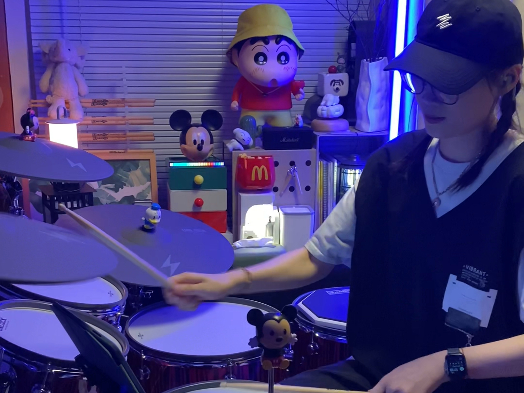 架子鼓《三国恋》女鼓手