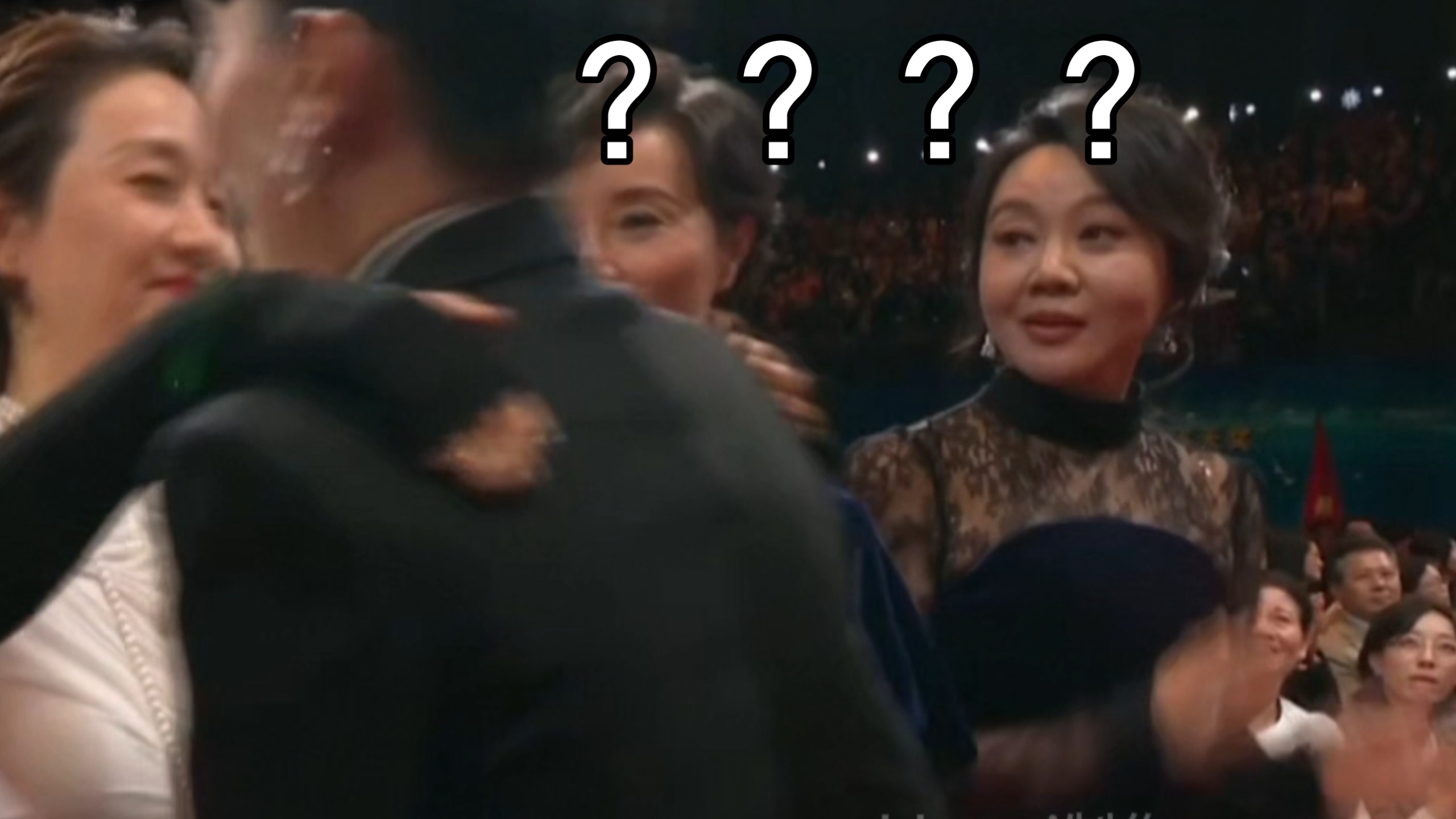 觉得命苦的，可以来看看闫妮，三次给宋佳当脚蹬子【飞天奖】