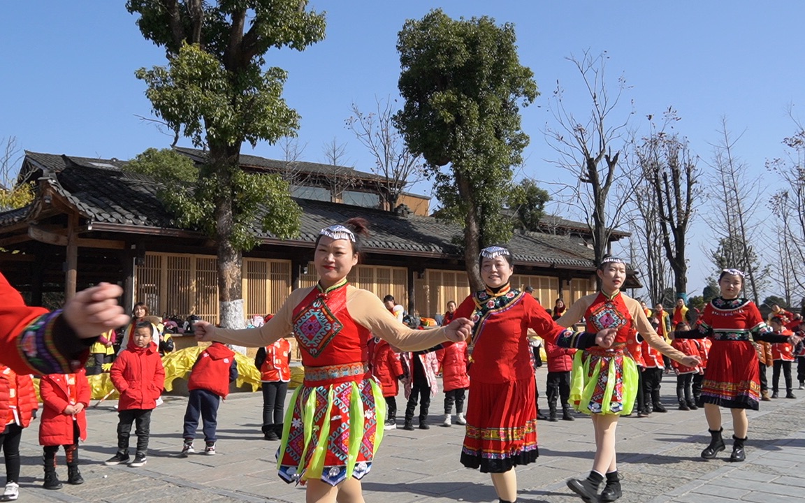 [图]【春暖花开·盛世年华】北门幼儿园土家大联欢活动