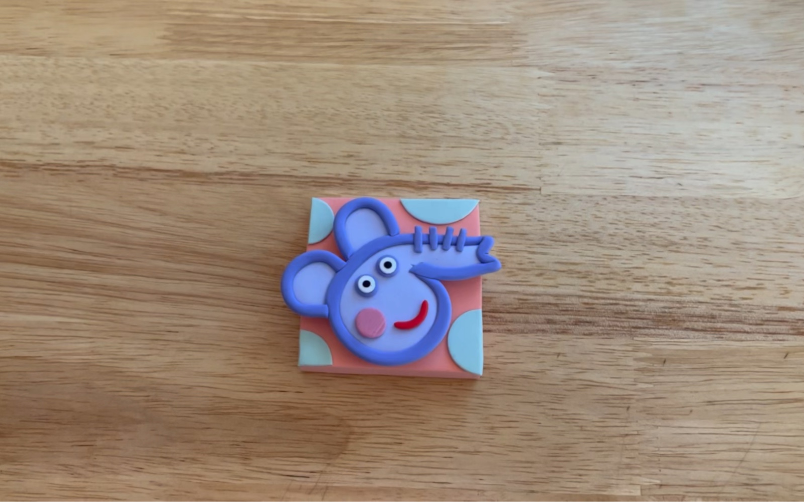 小猪佩奇-大象艾米丽-粘土手工制作