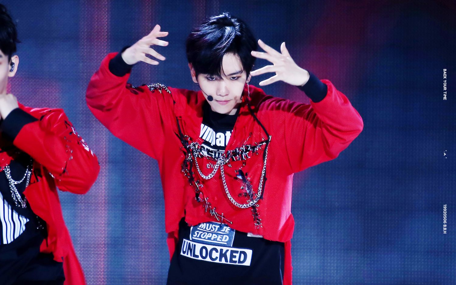 4k高清现场exo水原k-pop演唱会舞台lucky one@20160618 rock music