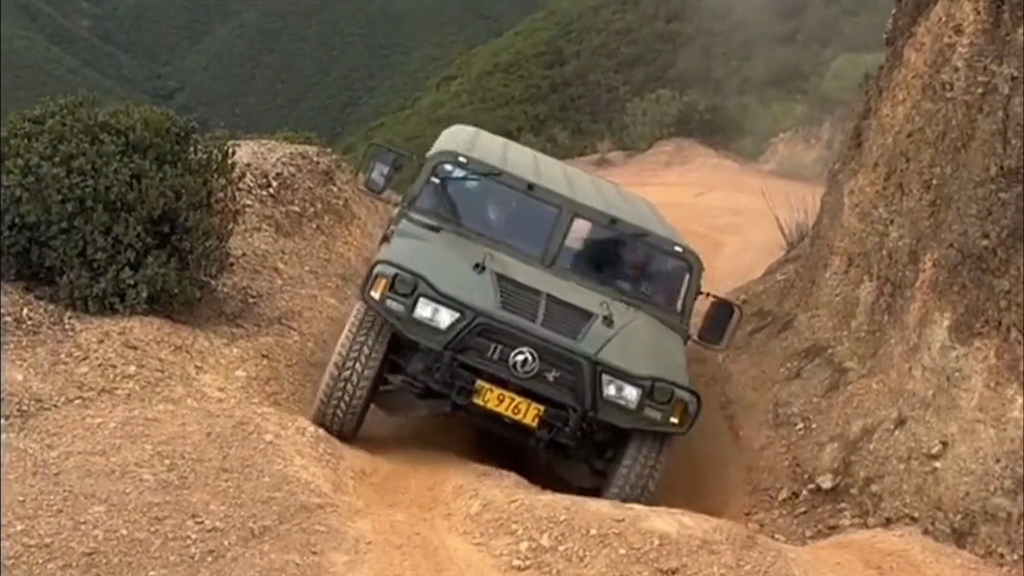 猛士一代越野,上坡原声