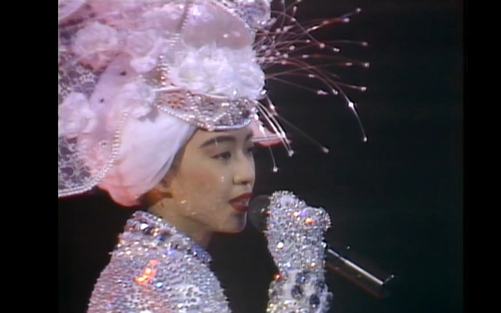 陈慧娴-1987年新秀歌唱大赛/就唱歌技巧发表重要讲话时的珍贵画面_哔哩哔哩_bilibili