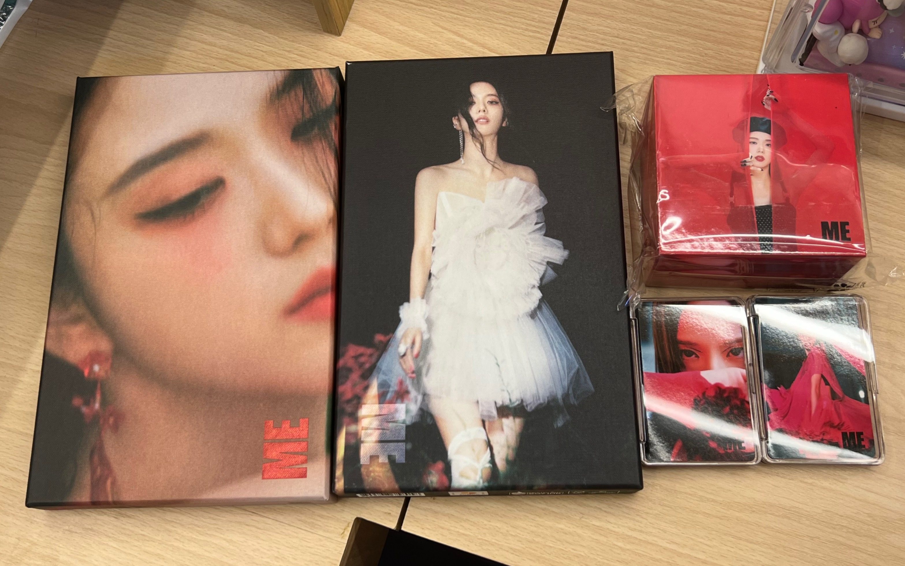 【拆专】金智秀jisoo-solo专辑[me]开箱带k4特典