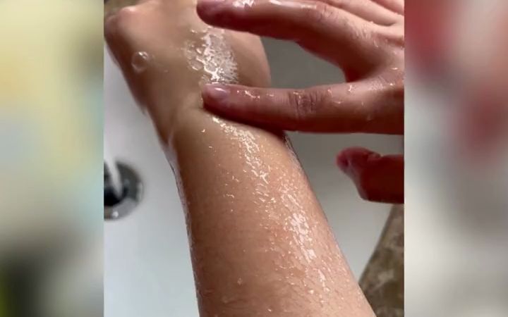 婴儿沐浴露排行榜_双十一提前做好功课!婴儿沐浴露...