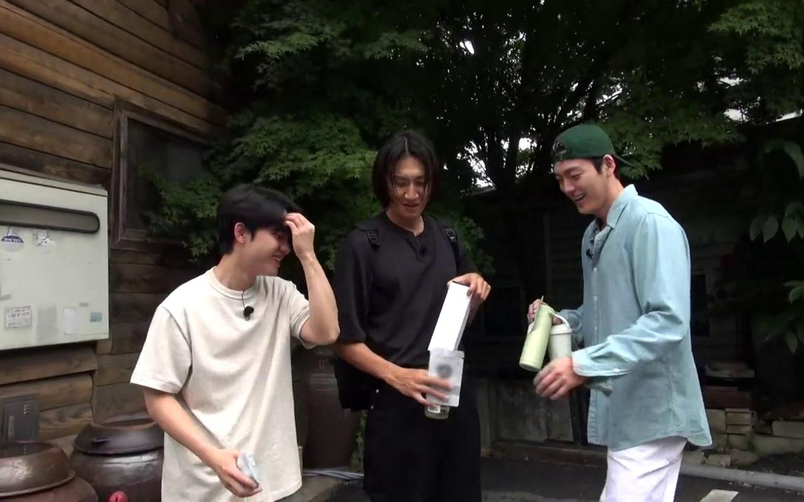 四个男人的种地喜剧生活 高清中字 231110 ep5(13~15) 李光洙 金宇彬