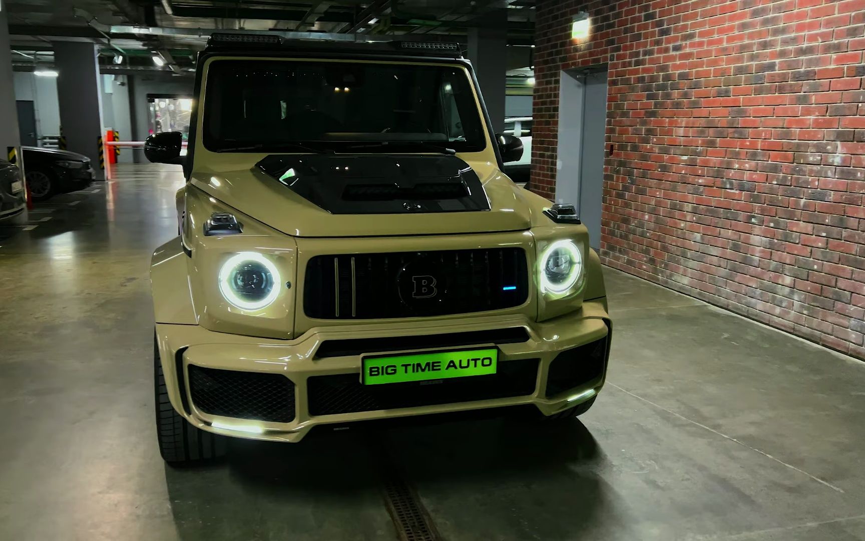 [图]2023 Mercedes G-Brabus 800