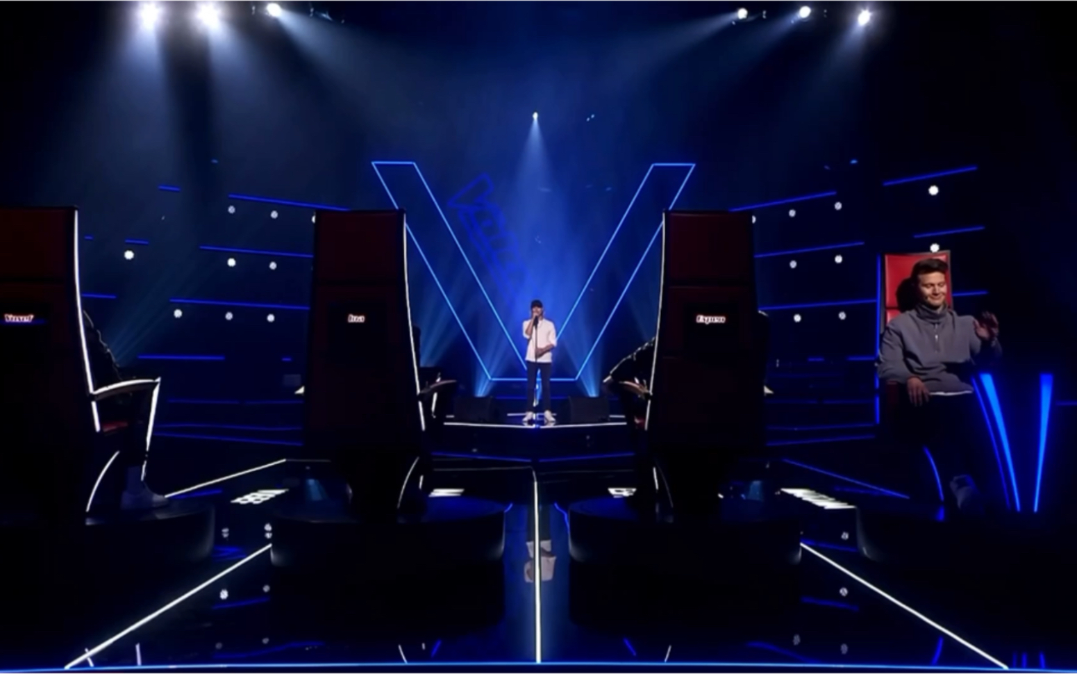 [图]【挪威好声音2021】Natan Dagur-Bruises |Blind Audition