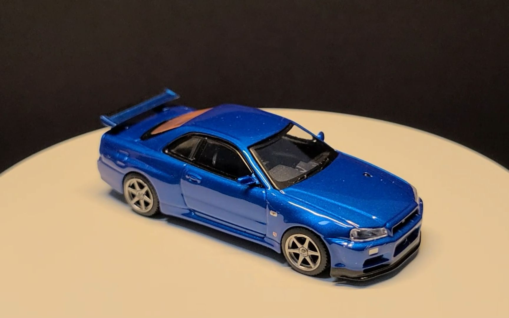 minigt 64比例 gtr r34 模型