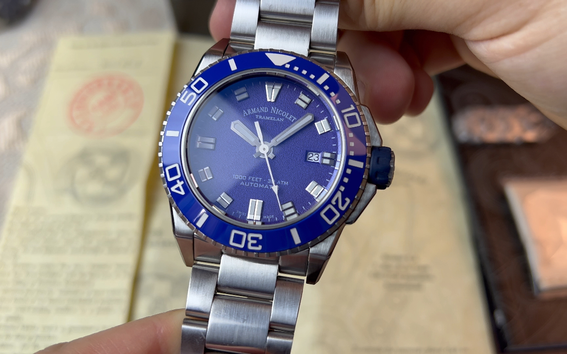 艾美达当代运动潜水系列深海之星机械男表