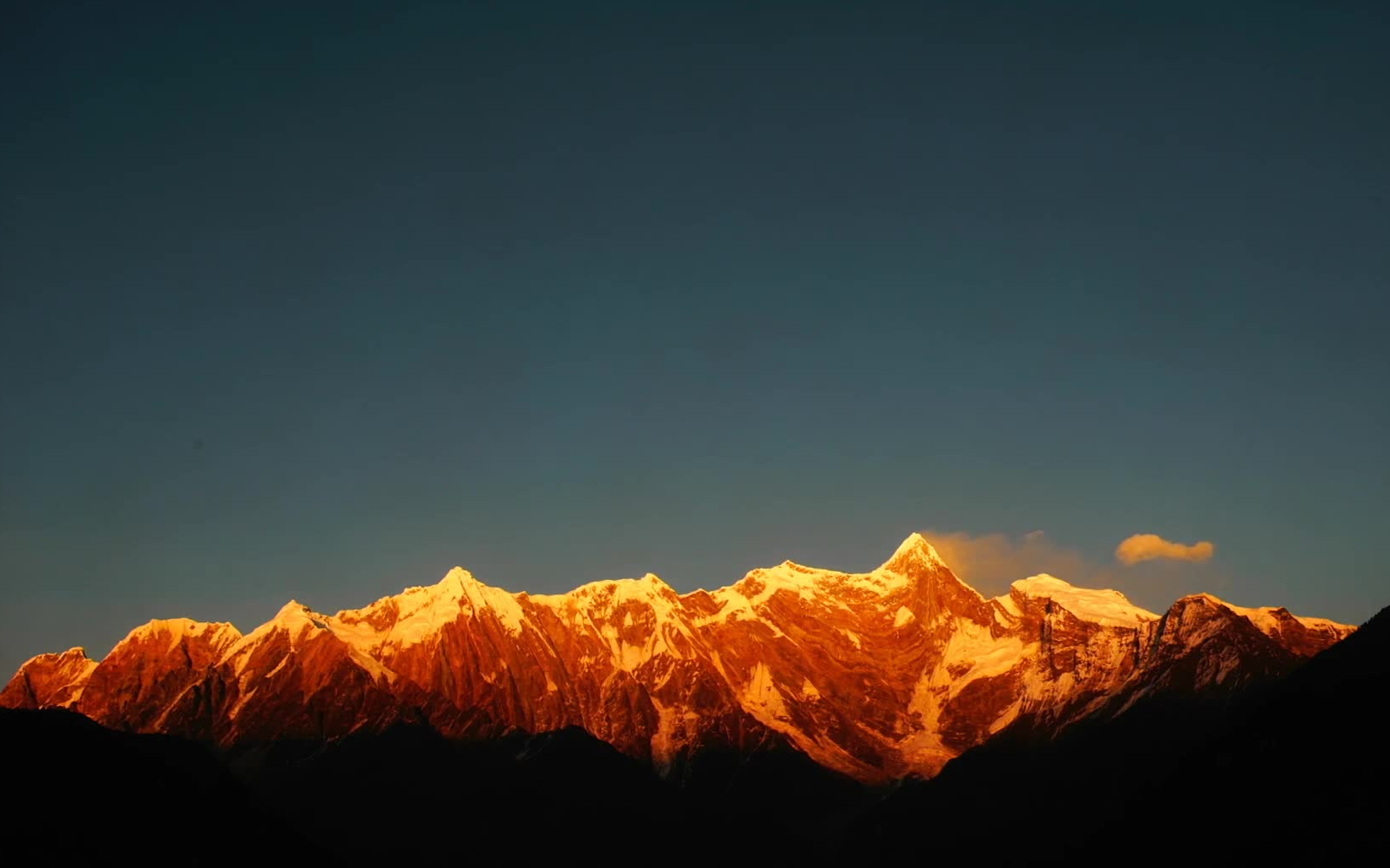 【日照金山】南迦巴瓦日落1220_哔哩哔哩 (゜-゜)つロ 干杯~-bilibili