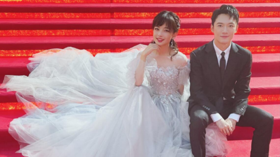 王冰冰红毯首秀后晒收工图,婚纱礼服配张韬黑西装,被误认要结婚_哔哩