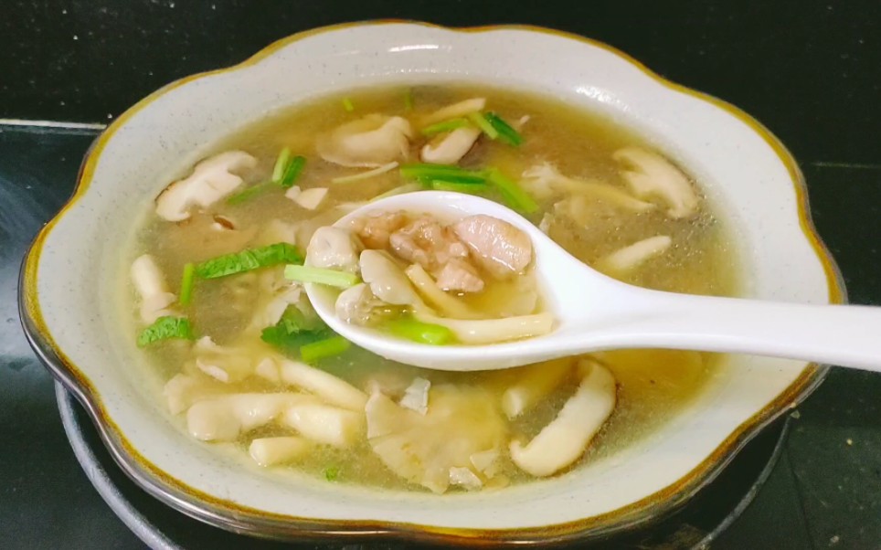 福州特色家常菜,海蛎肉片凤尾菇三鲜汤,营养美味,好吃不油腻_哔哩哔哩