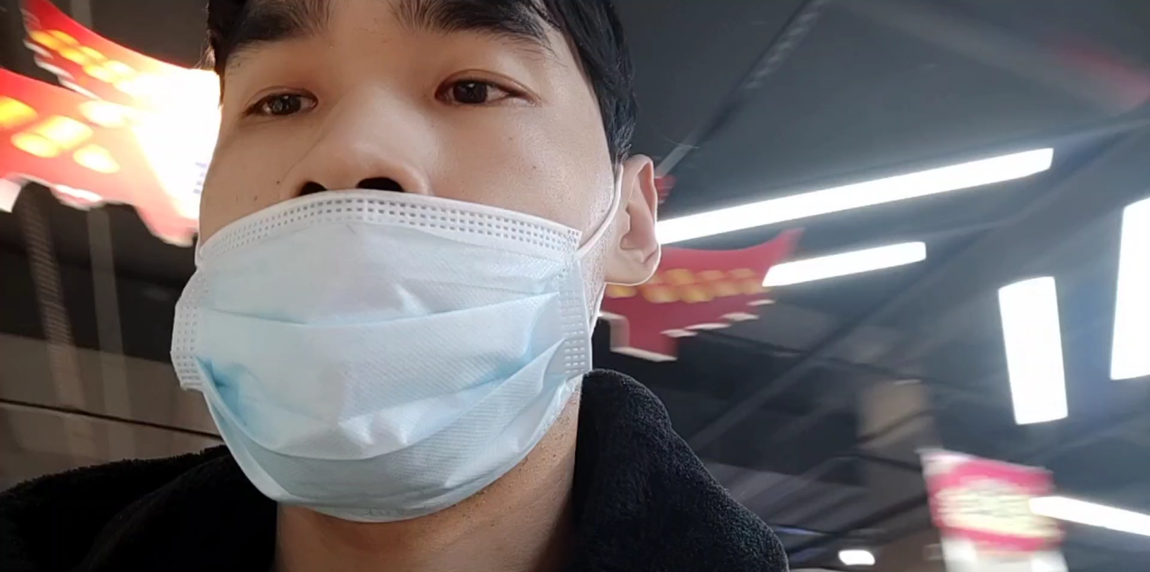 昆山大神过年也不会家.躺超市蹭空调_哔哩哔哩_bilibili