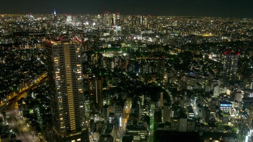 唯有震撼：东京夜景航拍：『東京空撮夜景TOKYO Bird's-eye Night View