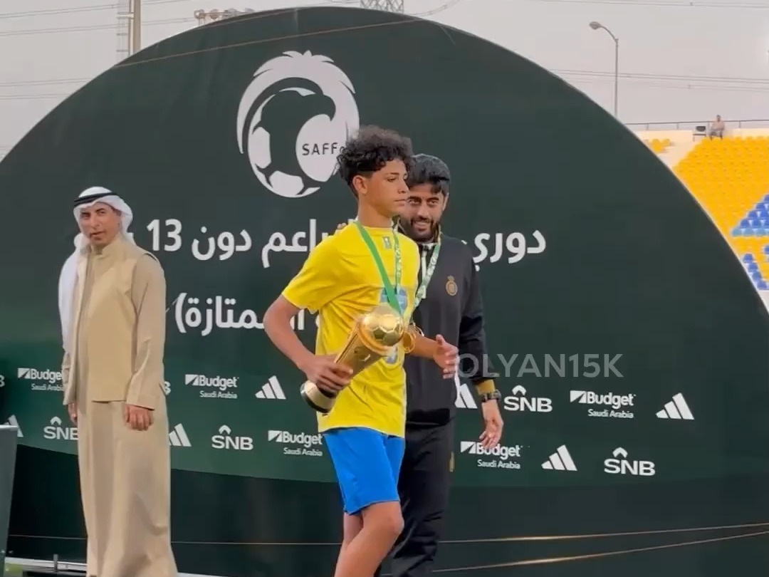 迷你罗勇夺沙特儿童足球杯!