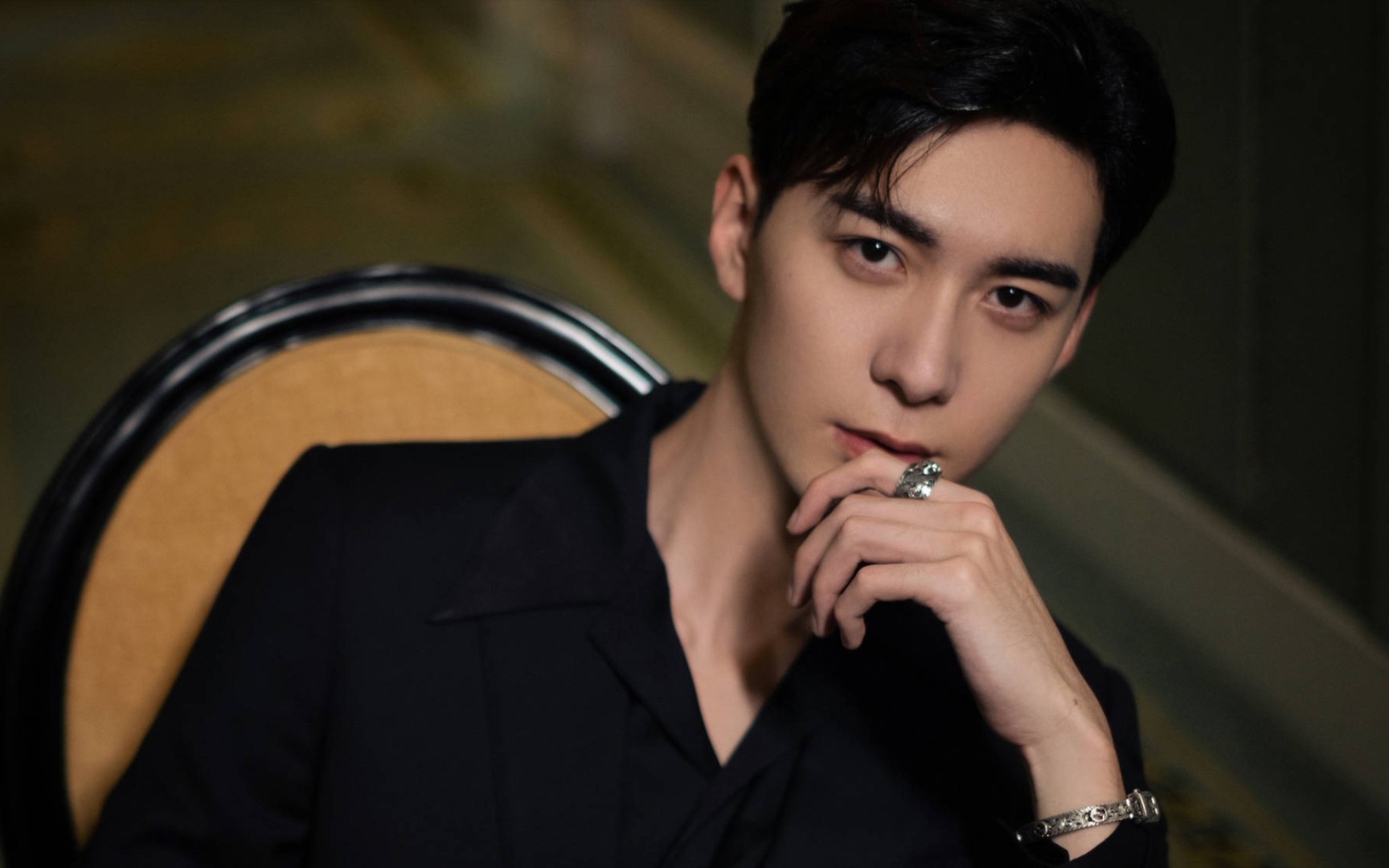 不只是皮相帅是里面那种气质「陈星旭」身材长相仪态气质独树一帜