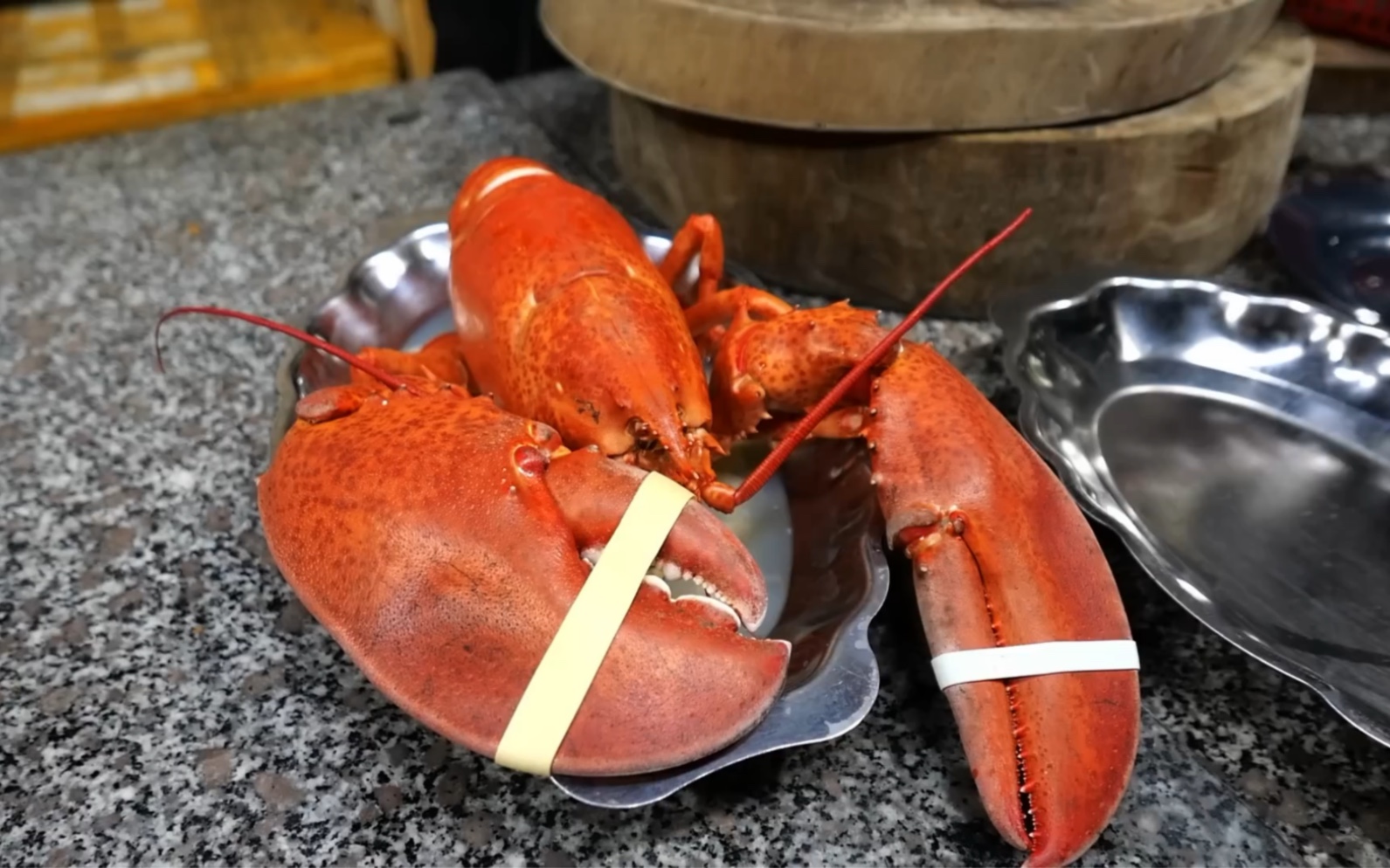 越南路边小吃 - 阿拉斯加龙虾粥 海鲜 归仁 越南