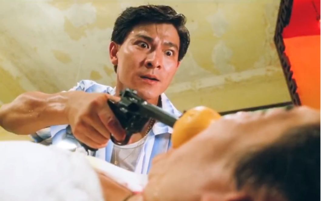 "刘德华巅峰时期有多牛?仅凭一个眼神的演技,秒杀现在无数小鲜肉!