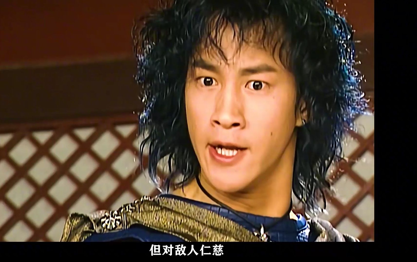 步惊云偷袭正在唱k的雄霸,能直接杀非要装b一波,剑八排云掌尽出反被