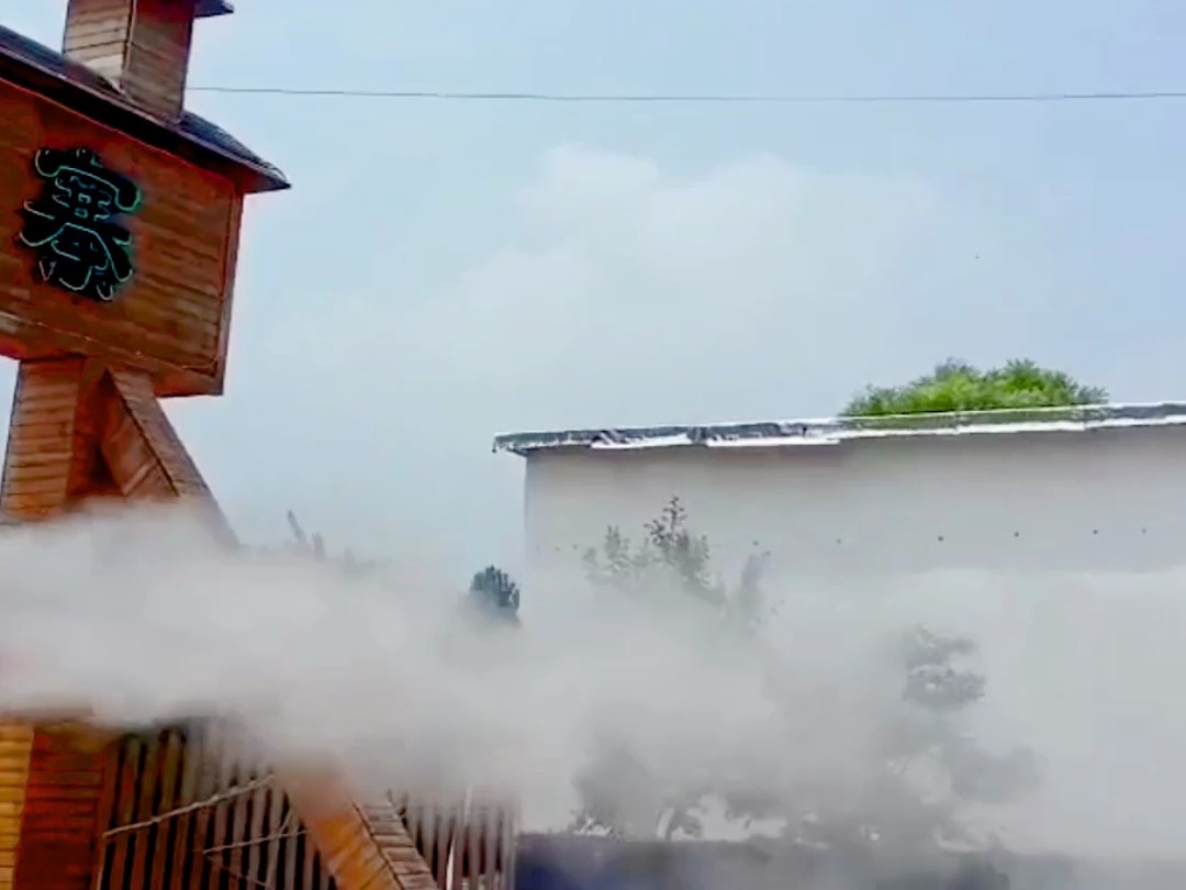 喷雾降温风扇-北京景区排队喷雾降温系统