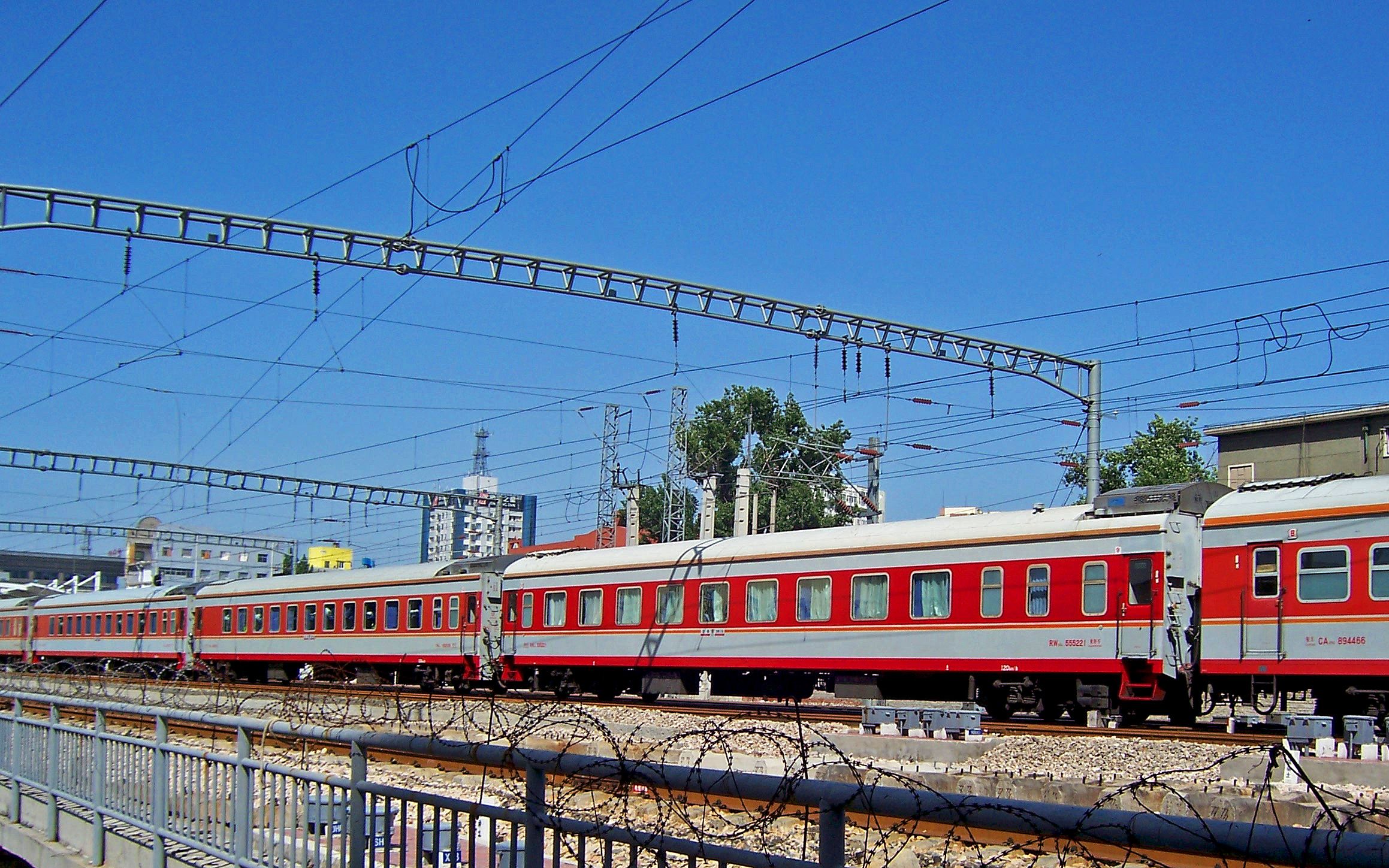 【麦萌】韶山8搭配大量原色客车福利,双层车原色!红了25g,蓝了25k!