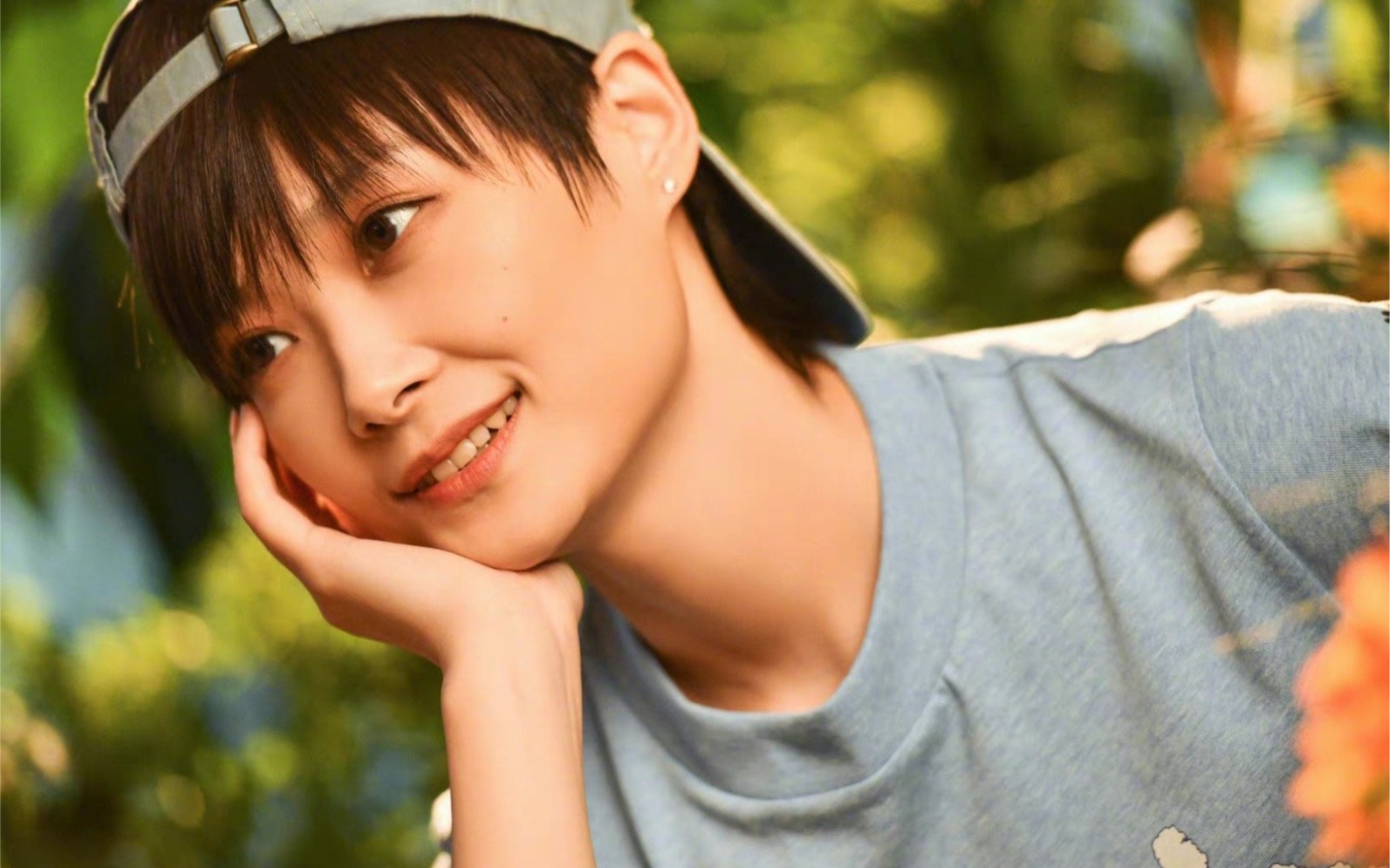 李宇春的笑容小合集|周末愉快|拯救不开心|心动瞬间