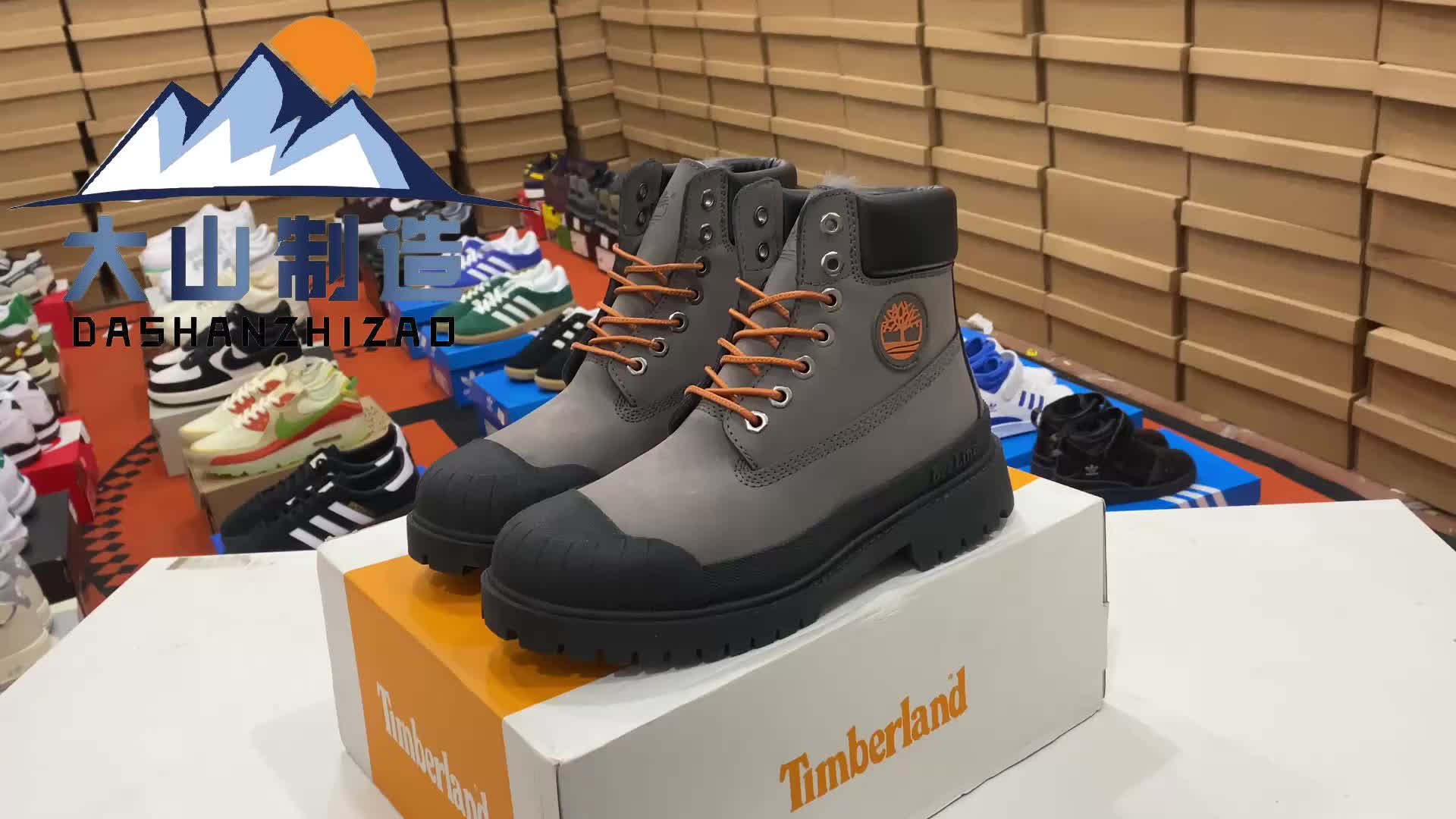 添柏岚天伯伦timberland两穿翻靴中帮马丁靴踢不烂经典大黄靴
