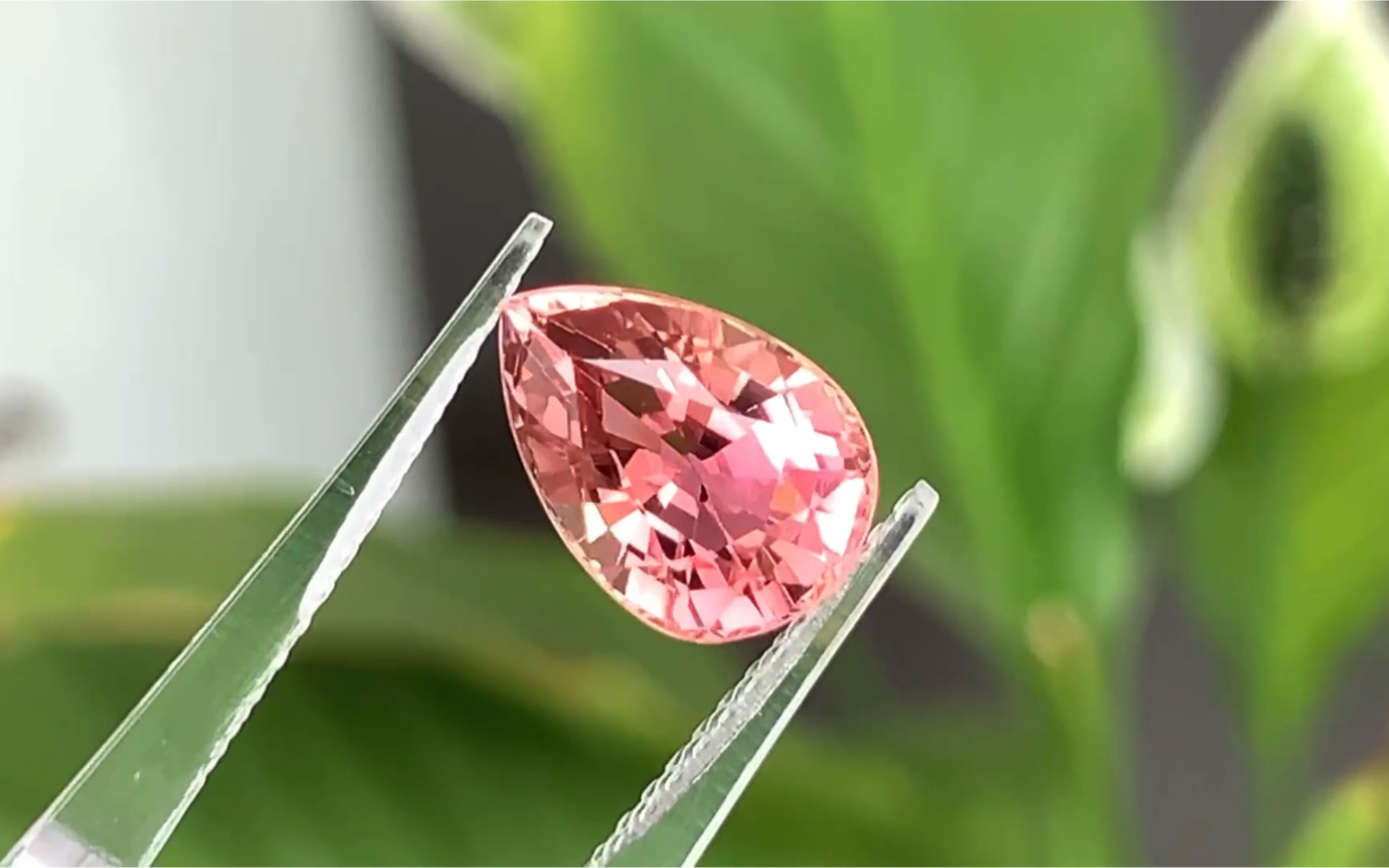 天然阿富汗双色粉碧玺4.