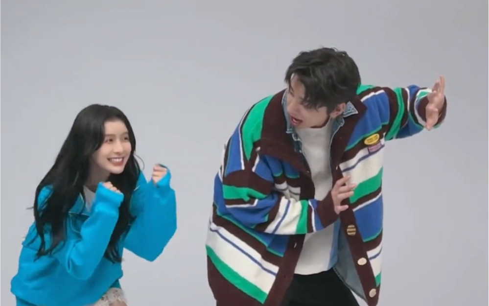 喜欢的时候确实喜欢#王大陆搂新女友腰#蔡卓宜主页还有这个官宣视频呢